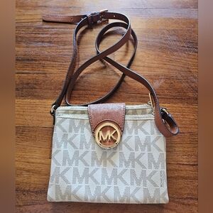 Michael Kors Fulton Small Crossbody Bag Ivory Beige Leather MK Logo Design